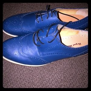 Men dress shoes